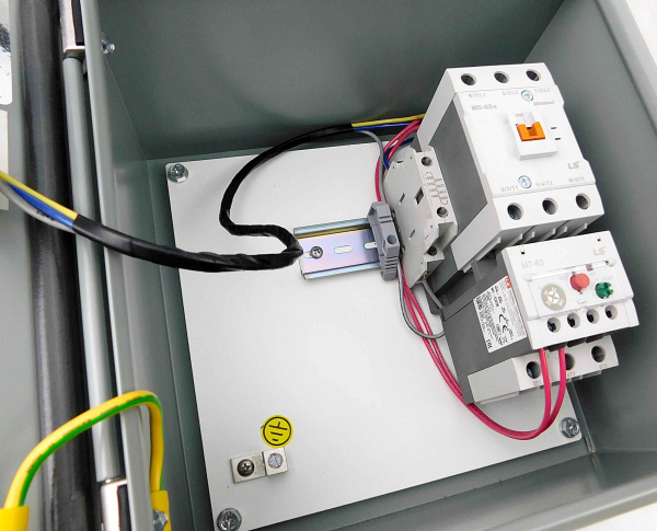 20 HP 480V Steel Enclosed Motor Starter, Nema 4, Push Button 